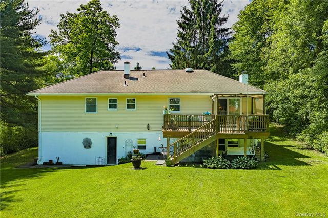 32 Cobb Road, Brewster, NY 10509