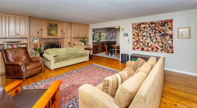 32 Cobb Road, Brewster, NY 10509