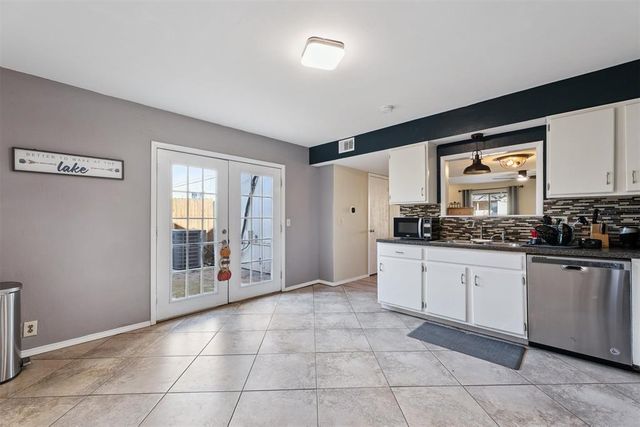 9605 Hefner Village Boulevard, Oklahoma City, OK 73162