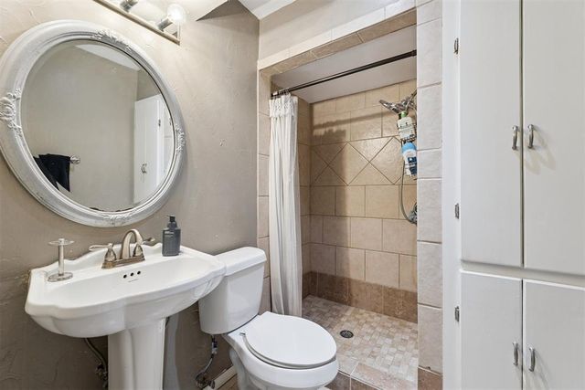 9605 Hefner Village Boulevard, Oklahoma City, OK 73162