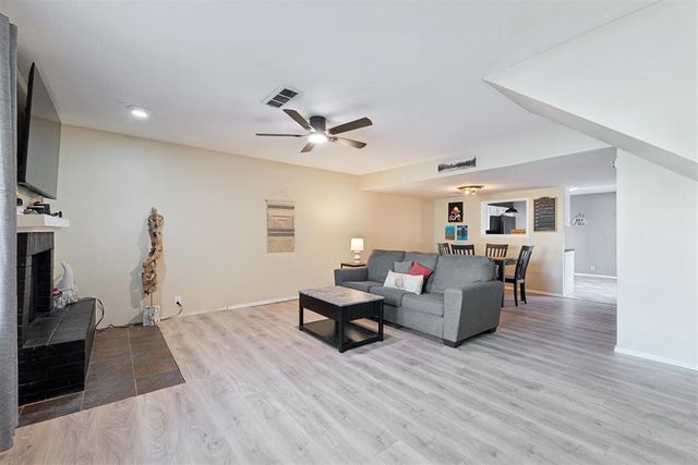 9605 Hefner Village Boulevard, Oklahoma City, OK 73162