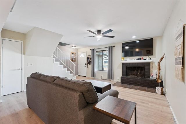 9605 Hefner Village Boulevard, Oklahoma City, OK 73162