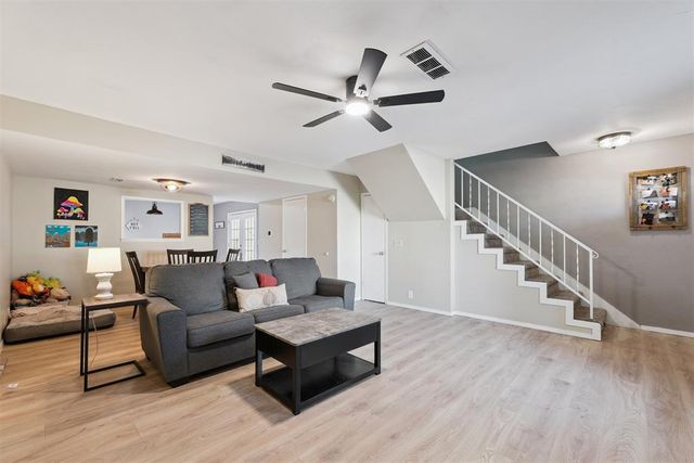 9605 Hefner Village Boulevard, Oklahoma City, OK 73162