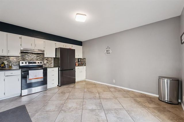 9605 Hefner Village Boulevard, Oklahoma City, OK 73162
