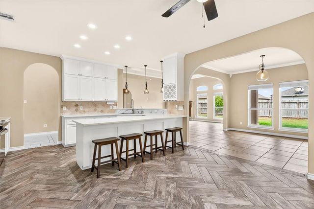 6130 Queen Jane St, Corpus Christi, TX 78414