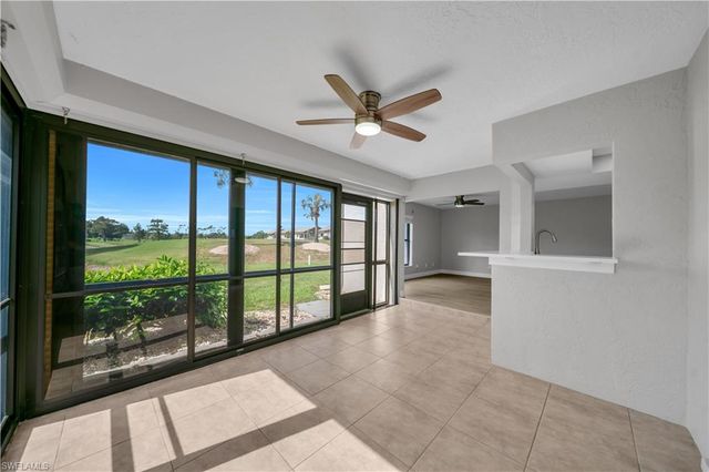 5790 Trailwinds DR 111, Fort Myers, FL 33907