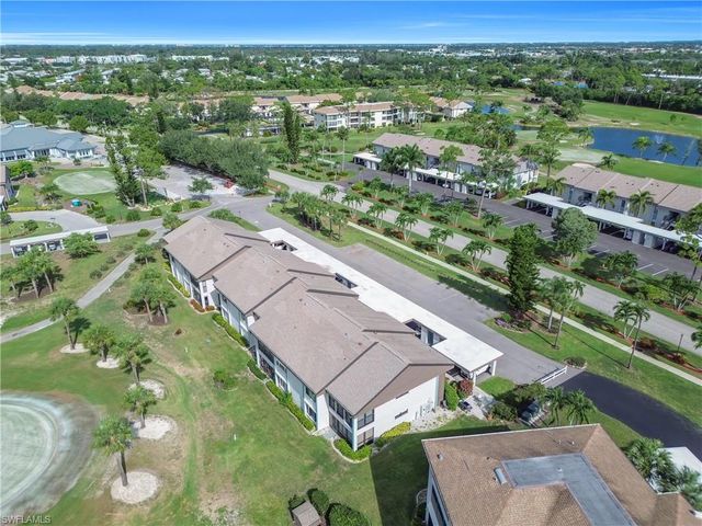 5790 Trailwinds DR 111, Fort Myers, FL 33907