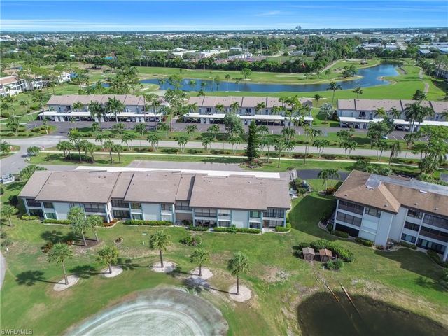 5790 Trailwinds DR 111, Fort Myers, FL 33907