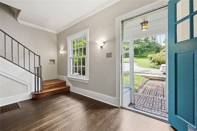 235 Oakview Ave, Edgewood, PA 15218