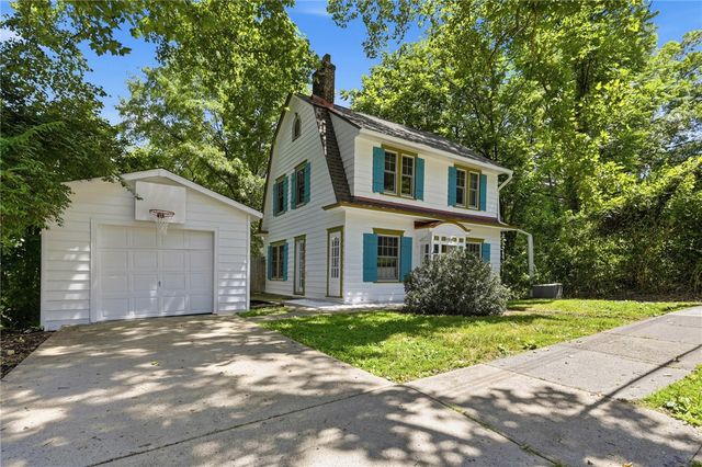 235 Oakview Ave, Edgewood, PA 15218