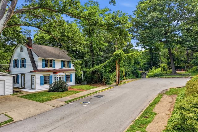 235 Oakview Ave, Edgewood, PA 15218