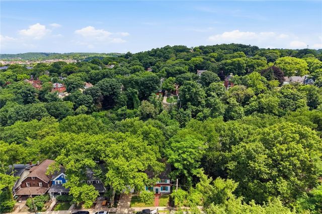 235 Oakview Ave, Edgewood, PA 15218