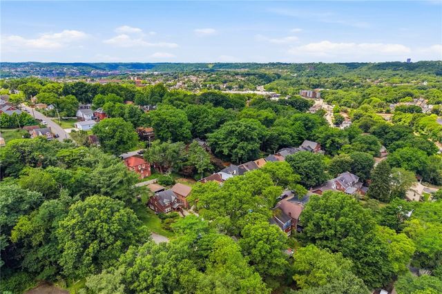 235 Oakview Ave, Edgewood, PA 15218