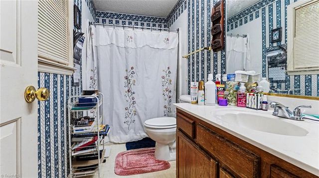 3721 Libertys Run Drive, Sophia, NC 27350