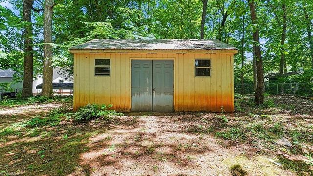 3721 Libertys Run Drive, Sophia, NC 27350