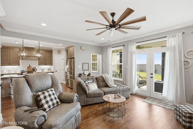 1608 Sugarfield Lane, Knoxville, TN 37932