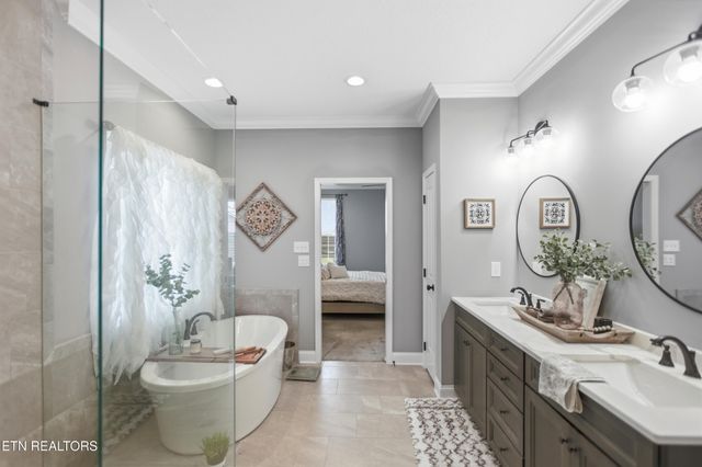 1608 Sugarfield Lane, Knoxville, TN 37932