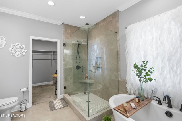 1608 Sugarfield Lane, Knoxville, TN 37932