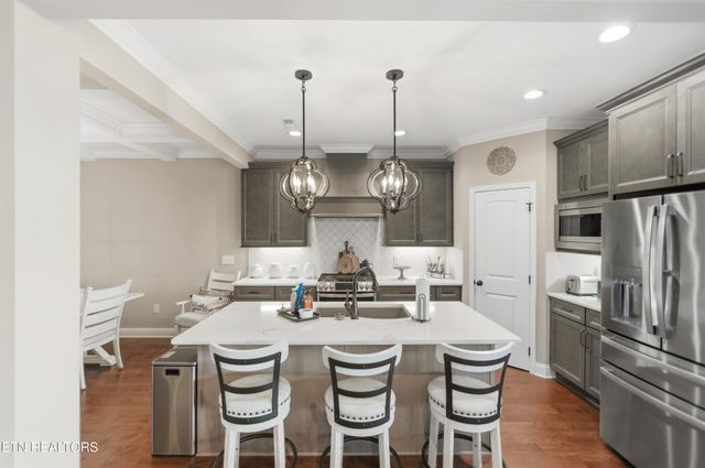 1608 Sugarfield Lane, Knoxville, TN 37932