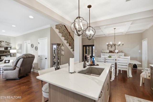 1608 Sugarfield Lane, Knoxville, TN 37932