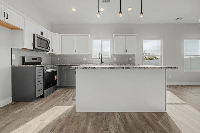 3307 Swan View Court, Clifton, CO 81520