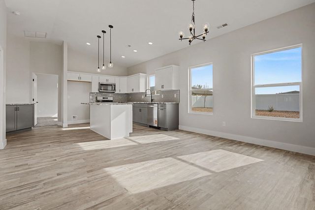 3307 Swan View Court, Clifton, CO 81520