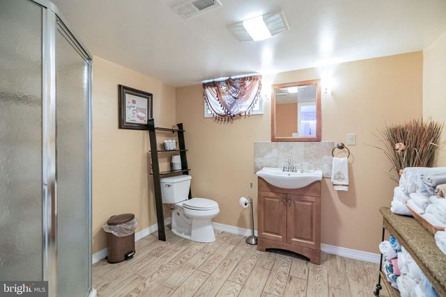 401 MAPLE AVE, Philadelphia, PA 19116