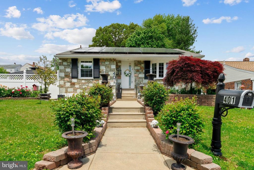 401 MAPLE AVE, Philadelphia, PA 19116