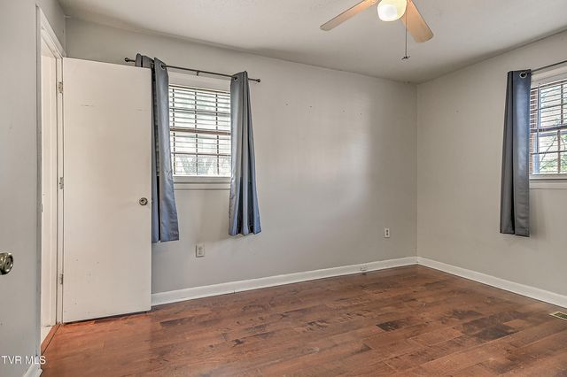 816 Burwind Court, Kingsport, TN 37660