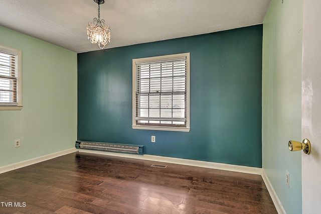 816 Burwind Court, Kingsport, TN 37660