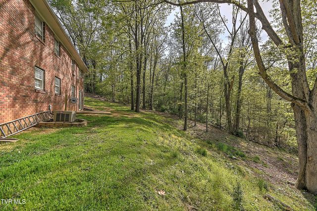 816 Burwind Court, Kingsport, TN 37660