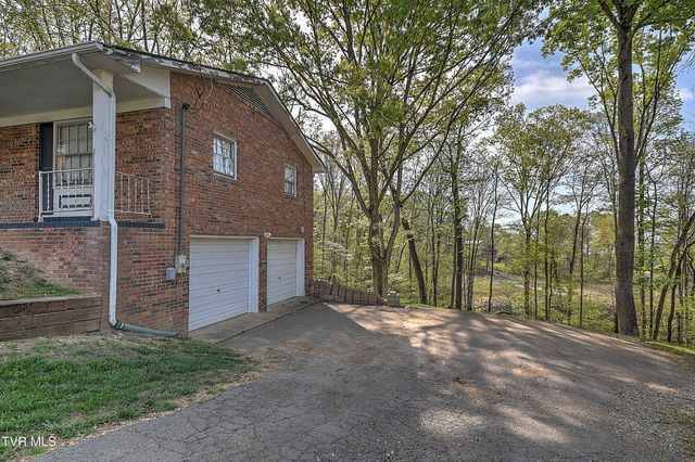 816 Burwind Court, Kingsport, TN 37660