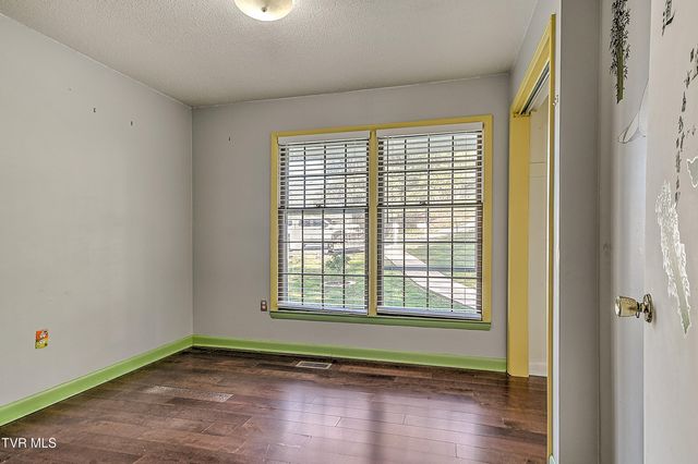 816 Burwind Court, Kingsport, TN 37660