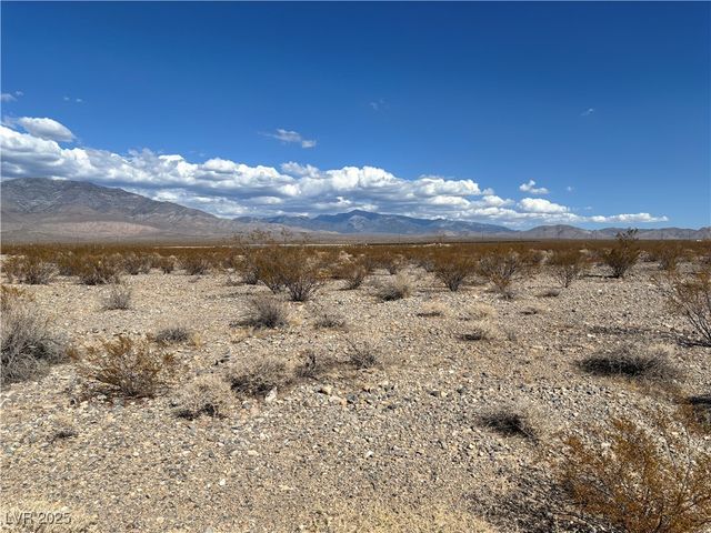 3801 North Arena Avenue, Pahrump, NV 89060