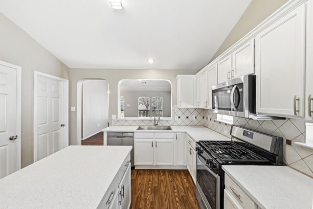 1513 Big Bend DR, Cedar Park, TX 78613