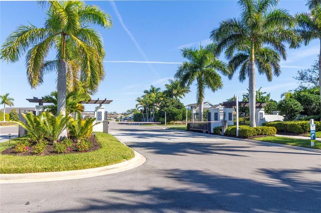 3723 AZURITE WAY, Bradenton, FL 34211