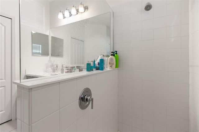 3723 AZURITE WAY, Bradenton, FL 34211