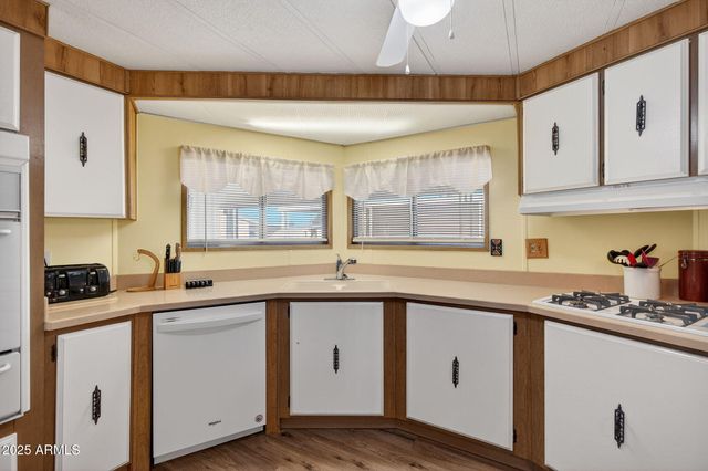 2100 N TREKELL Road 131, Casa Grande, AZ 85122