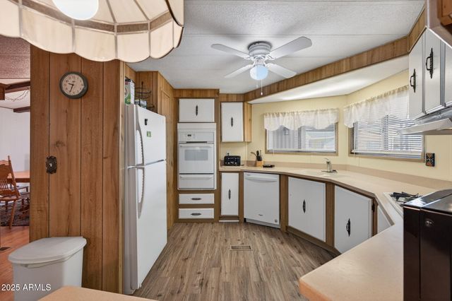 2100 N TREKELL Road 131, Casa Grande, AZ 85122