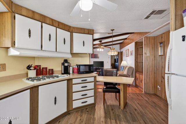 2100 N TREKELL Road 131, Casa Grande, AZ 85122