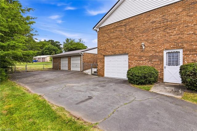 3593 Deerhunter Lane, Tobaccoville, NC 27050