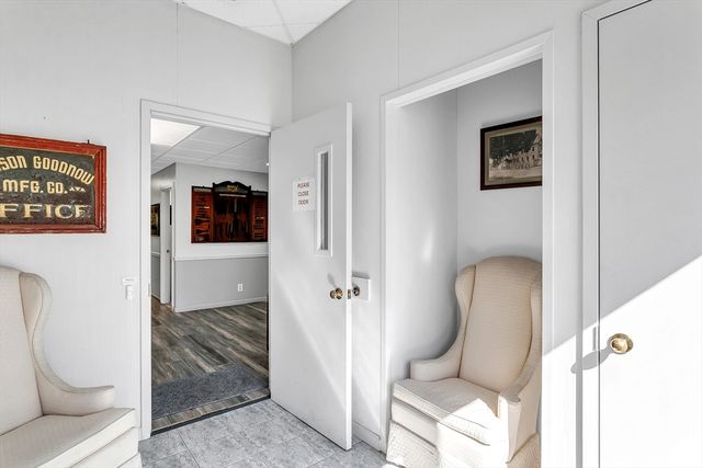 79 Mainline Dr, Westfield, MA 01085