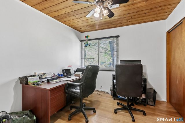 4 Alan Road, Danbury, CT 06810