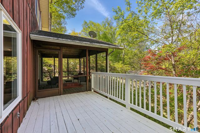 4 Alan Road, Danbury, CT 06810