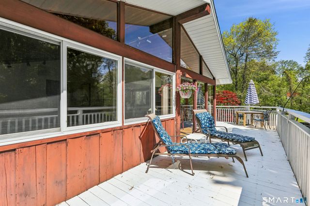 4 Alan Road, Danbury, CT 06810