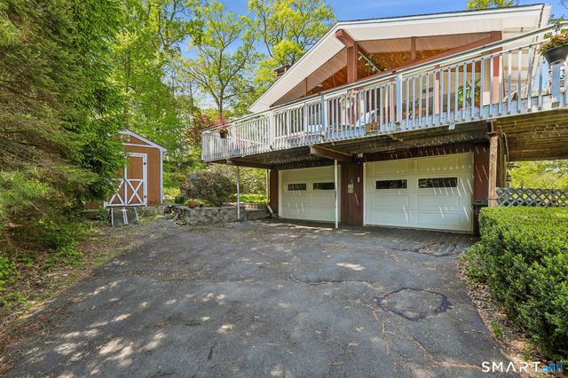 4 Alan Road, Danbury, CT 06810
