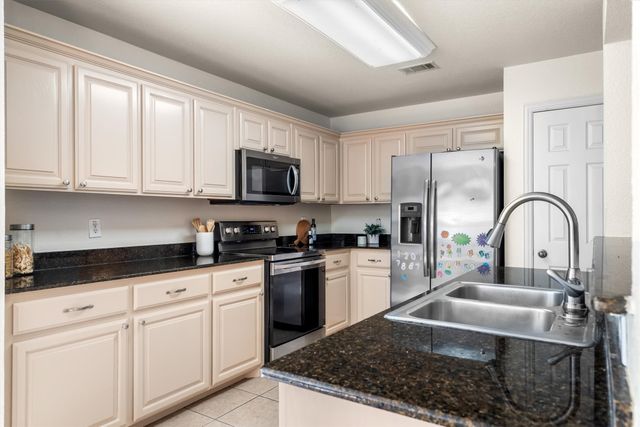 4324 Stone Hollow Way, Fort Worth, TX 76040
