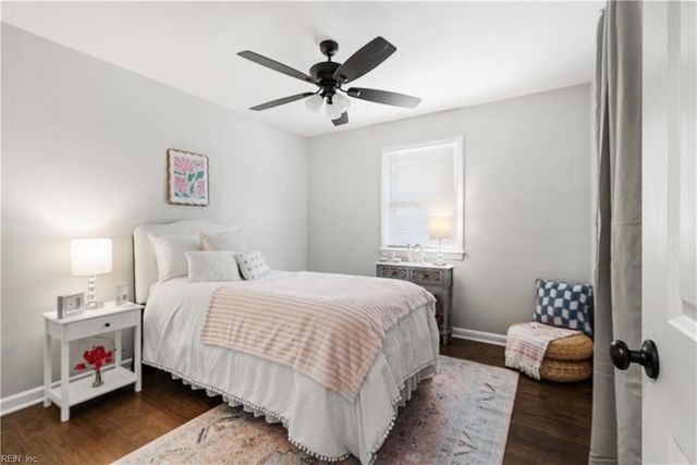 207 McCosh DR, Chesapeake, VA 23320