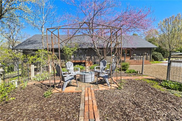 617 N Fallin Avenue, Fayetteville, AR 72701