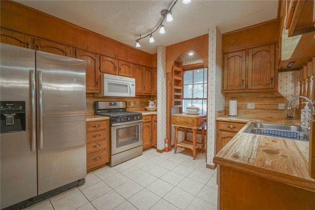 109 Landing Road, Brunswick, GA 31520